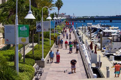 Tampa Riverwalk | Waterfronts