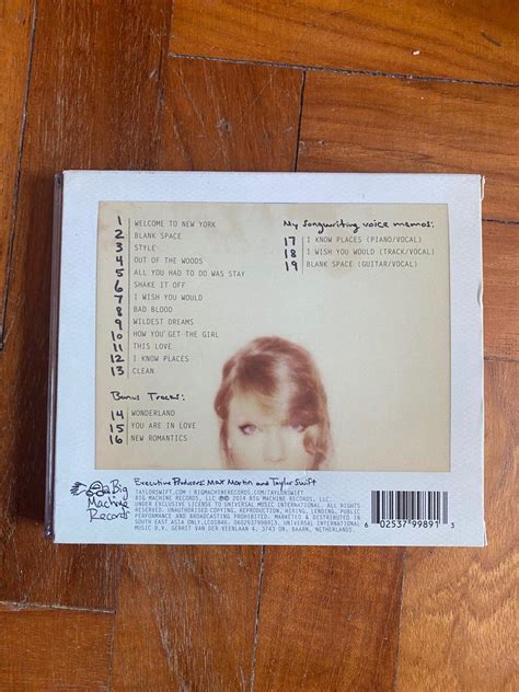 Taylor Swift 1989 Deluxe edition, Hobbies & Toys, Music & Media, CDs & DVDs on Carousell