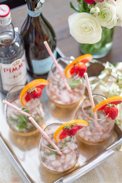 Sparkling Strawberry Pimm's Cocktail | Easy Bridal Shower Cocktail