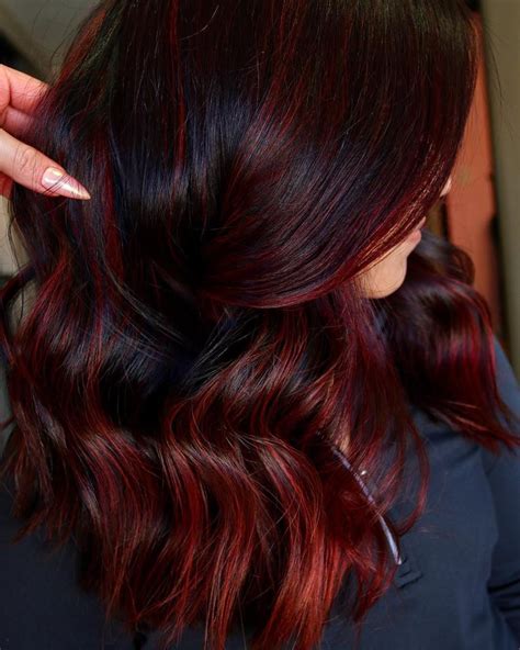 Brown Hair With Red Highlights Hairstyles Inspiration Guide Brown Hair With Highlights, Light ...
