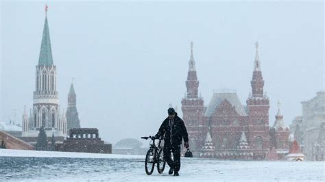 7 Unexpected Ways Western Sanctions Have Affected Life in Russia - The ...