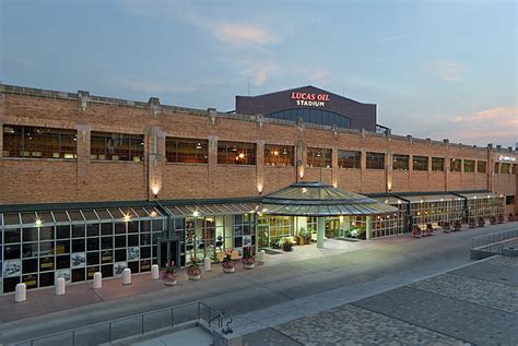 Sleep on a Train at Crowne Plaza Union Station Indianapolis