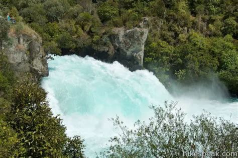 Spa Thermal Park - Huka Falls Walkway | New Zealand | Hikespeak.com