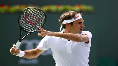 Roger Federer advances to third round in the Indian Wells Masters ...