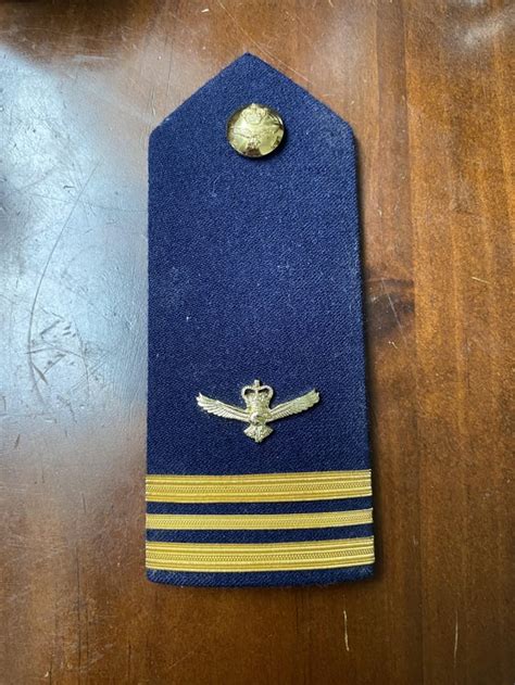 What rank is this? : r/AustralianMilitary