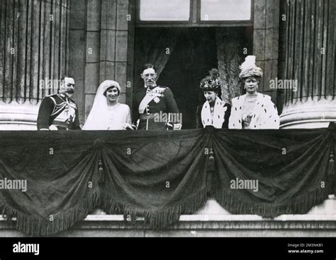 Buckingham Palace balcony after wedding of Princess Mary Stock Photo ...