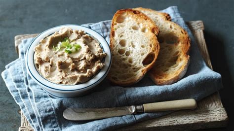 Smoked mackerel pâté recipe - BBC Food