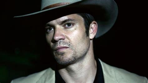 Justified: "Pilot"