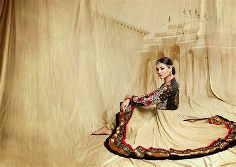 Diwali Anarkali Long Frocks By Bollywood Star | Bollywood Frocks 2013-2014 - New Fresh Fashion