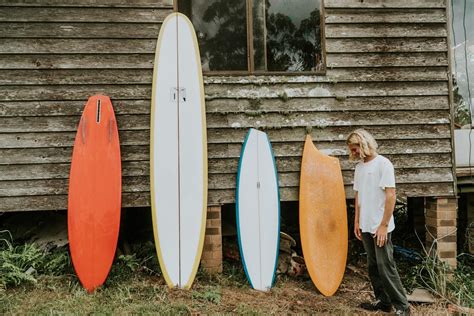 Surfboard shapers Australia: Hand-made surfboards