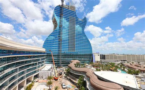 Hard Rock's First Guitar-shaped Hotel Will Have Swim-up Suites and a 7,000-seat Concert Venue