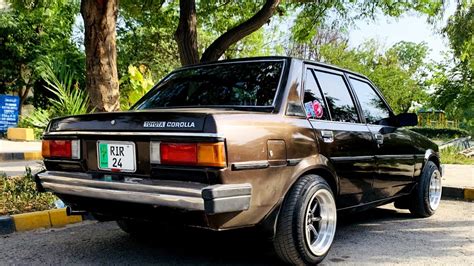 Toyota Corolla GL😍(1982) Classic Modified🔥Detail Review || Modified Ke70💥|| Pak Rides - YouTube