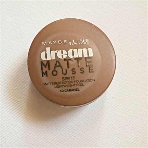 MAYBELLINE DREAM MATTE MOUSSE FOUNDATION REVIEW | ALITTLEKIRAN