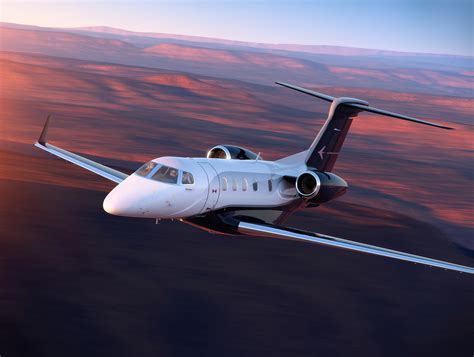 Embraer Phenom 300 is most-delivered business jet in world for third consecutive year