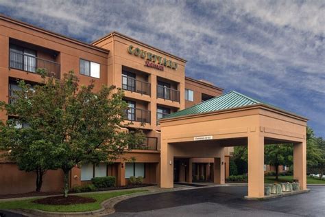 Courtyard by Marriott Winston Salem Hanes Mall Winston-Salem ...