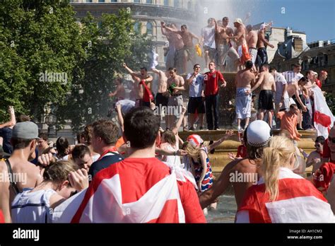 English Football Fans Trafalger Square London U.K Stock Photo - Alamy