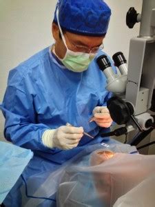 Dr. Wong doing cataract surgery | The Princeton Eye Group