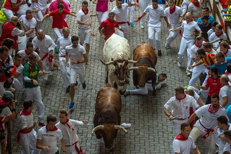 San Fermin Festival's Running of the Bulls in Pamplona Photos | Image #111 - ABC News