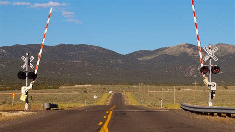 Tips for Staying Safe and Avoiding Railroad Crossing Accidents