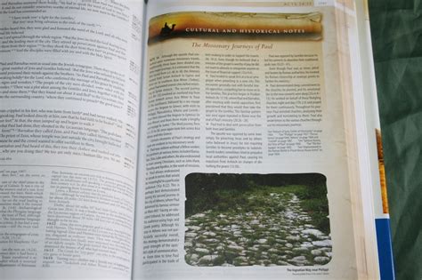 Archaeological Study Bible (32) - Bible Buying Guide