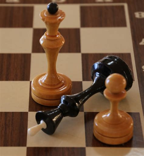 Free Images : recreation, board game, war, art, king, chess, queen, chessboard, match, duel, win ...