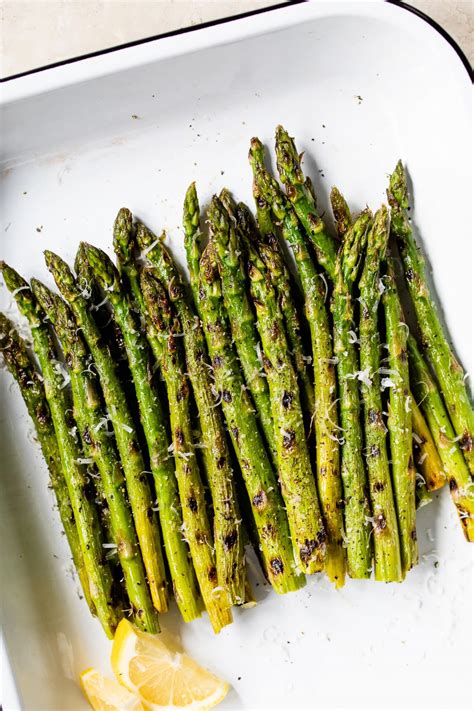 Grilled Asparagus – WellPlated.com