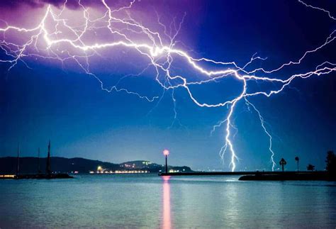 How to photography lightning