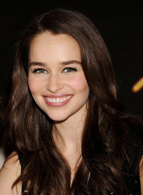 emilia clarke in 2024 | Emilia clarke, Emilia clarke style, Emilia ...