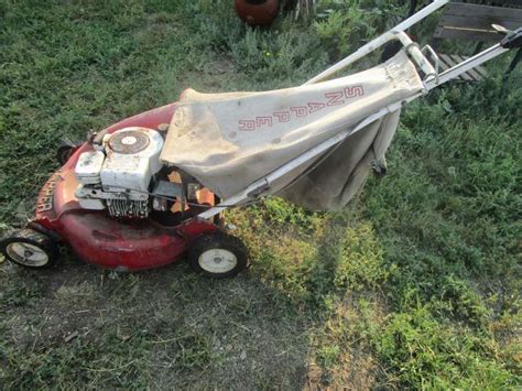 Snapper Push Mower - Advantage Land Co./G3 Auction - South Dakota and Minnesota's Premier ...