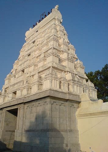 Tamilnadu Tourism: Hindu Temples in Viluppuram