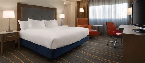 Explore the DoubleTree by Hilton Hotel Albuquerque | SPIRE Hospitality