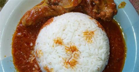 White rice and chicken stew Recipe by Diana Asare - Cookpad