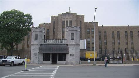 Report: Auburn prison guard accused of waterboarding, brutally beating ...