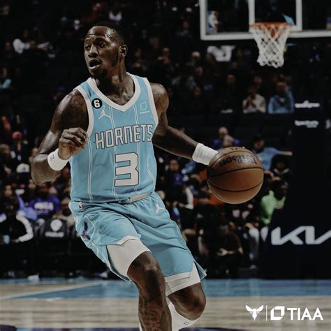 76ers 101, Hornets 107: Play-by-play, highlights and reactions | HoopsHype