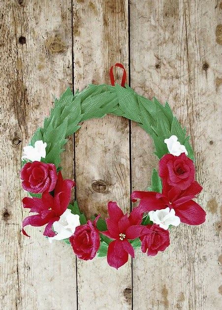 All Things Paper: Crepe Paper Holiday Wreath Tutorial from Sarah Dennis