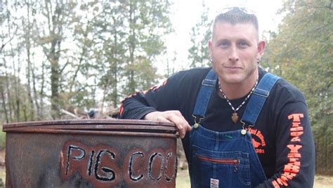 Moonshiners' Josh Owens Net Worth, Wiki-bio, and Wife - Realitystarfacts