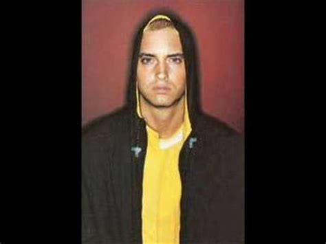 Eminem feat. 50 Cent and Busta Rhymes's 'Hail Mary' sample of Makaveli feat. Kastro, Prince Ital ...