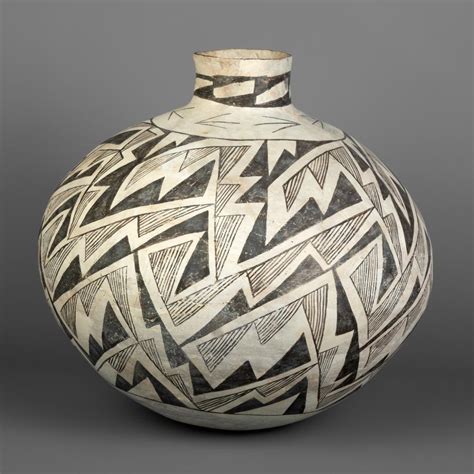 Lot - Ancestral Pueblo [Anasazi], Black on White Pottery Jar