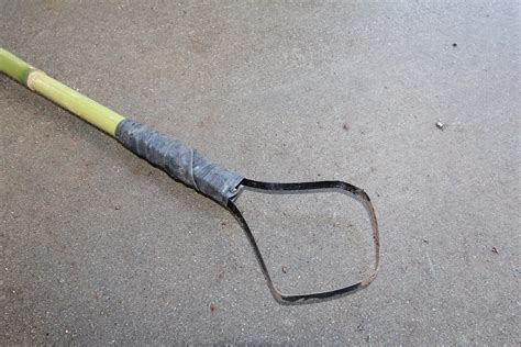 HOE with INTERCHANGEABLE, PLASTIC MULCH FRIENDLY, ADJUSTABLE, SHARP & FLEXIBLE blades, "RECYCLE ...