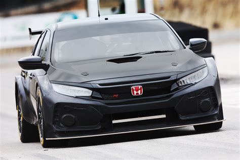 The Honda FK8 Civic Type R Touring Race Car Makes You Want to Hide Your ...