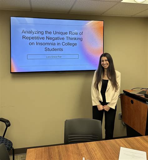 HART Lab | Lara Grace Fair's Successful Honors Thesis Defense - HART Lab