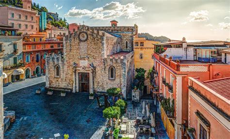 Island Views: One Day In Taormina In Sicily, Italy | Boomers Daily