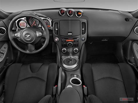 2010 Nissan 370Z Interior | U.S. News & World Report