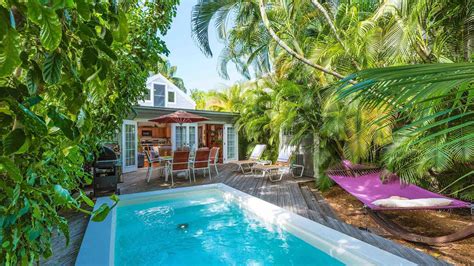 The Lilac Cottage: 2 Bedroom Vacation Home Rental Key West FL (125071) | FR