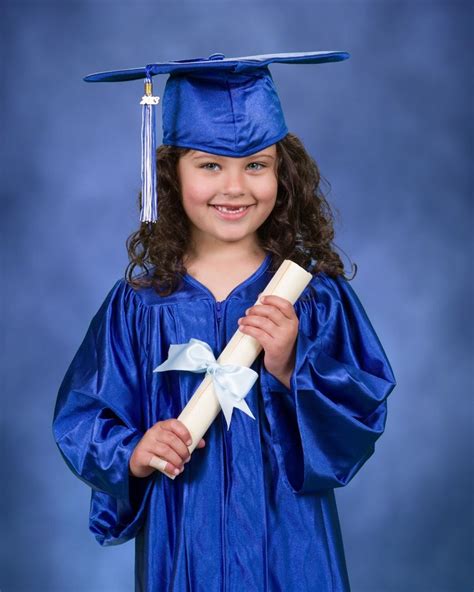 Pre-School Graduate | Kindergarten graduation pictures, Kindergarten ...