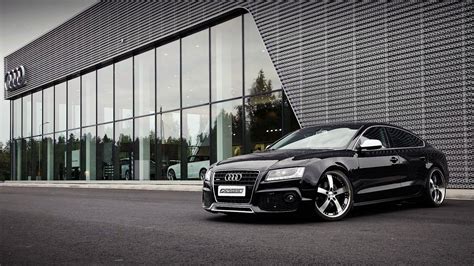 43 Audi Wallpapers/Backgrounds in HD For Free Download