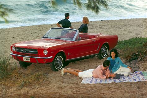 Hagerty Names Top 10 Classic Convertibles for Summer