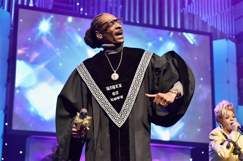 Snoop Dogg Announces Gospel Double Album Bible of Love, Releases "Words Are Few" Video - SPIN