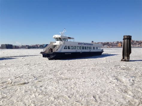 Ice on the Hudson River | The Weather Gamut