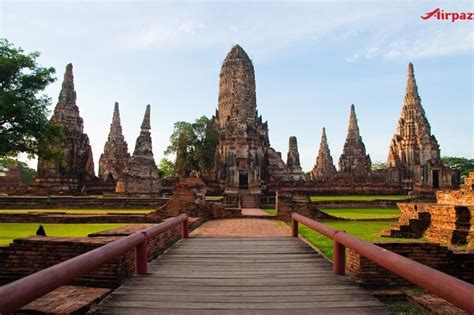 A Special of the Ayutthaya Kingdom Is Worth to Visit!